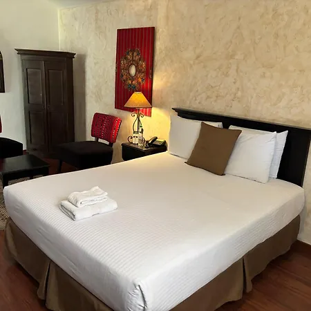 Hotel Ciudad Vieja-2